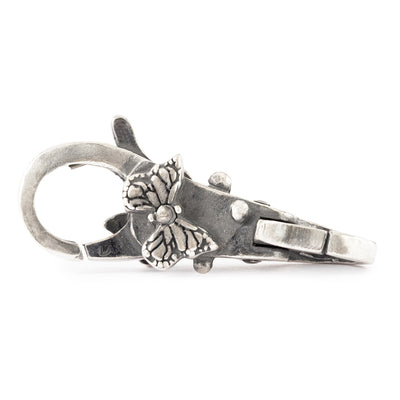 Beauty of Change, Clasp